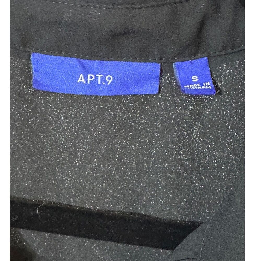 Apt.9 Black Sleevless Blouse Size Small - EUC - Picture 3 of 3